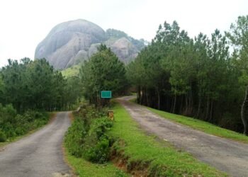 Govt looking for balance between tourism growth & sustainability