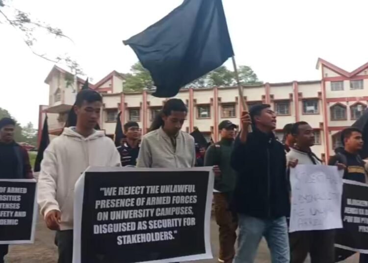 Police out! Students & teachers adamantly opposed to cops’ presence