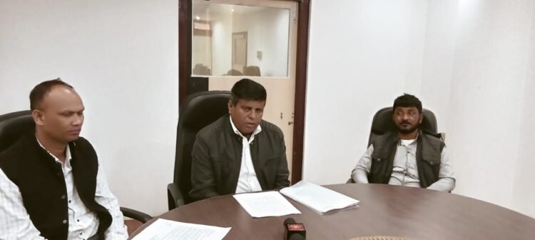 FIR against 7 on assault and extortion from PMAY-G beneficiaries