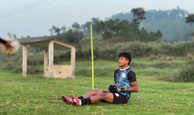 Football trainee inspires with grit & determination to succeed despite odds
