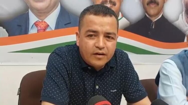 Govt trying to pass the buck: Congress to skip all-party railways committee