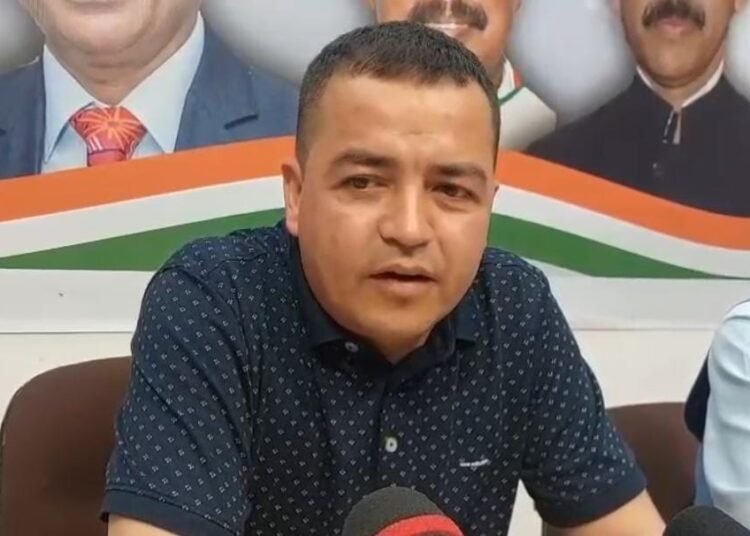 Govt trying to pass the buck: Congress to skip all-party railways committee