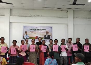 KVK teams brave rain to engage with farmers