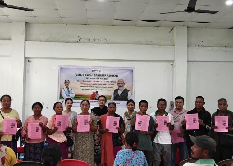 KVK teams brave rain to engage with farmers