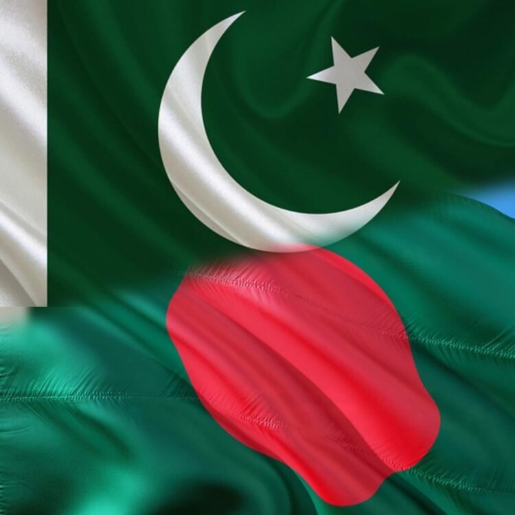Pakistan’s FM holds telephone conversation with B’desh counterpart, briefs him on regional situation
