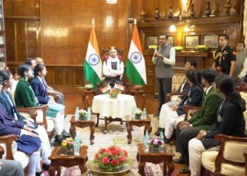 Governor felicitates MBOSE toppers