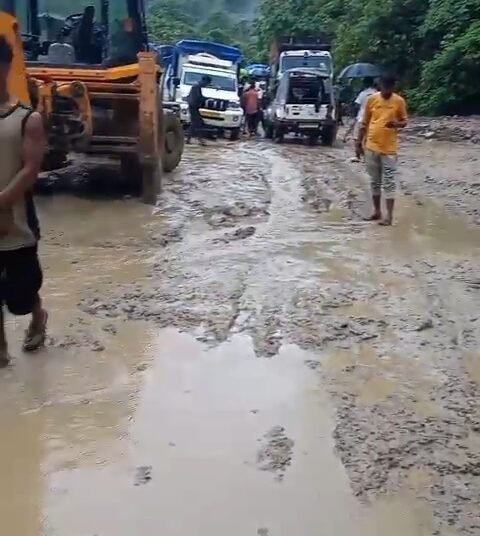 More than 1000 people affected by current spell of heavy rain in State