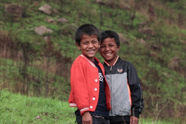 Tiny hands, brave hearts:  9-year-old boys fight wildfire to save plantation