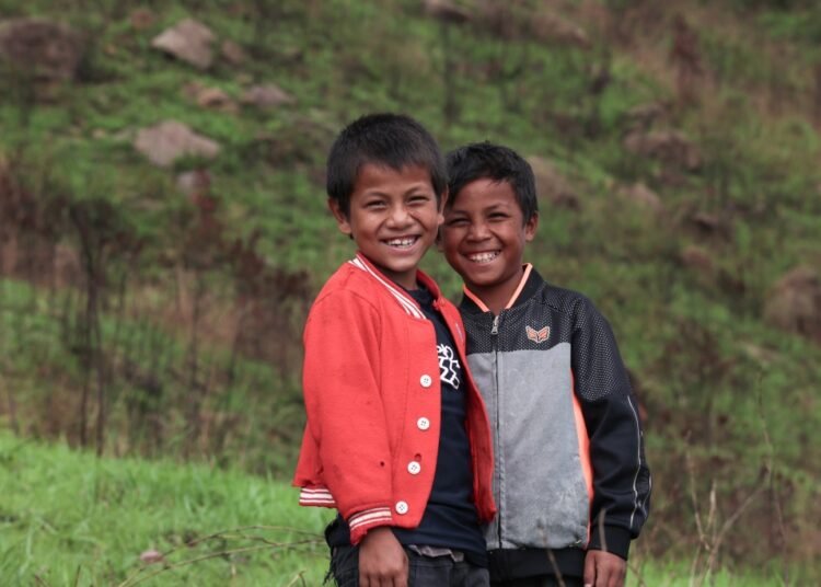 Tiny hands, brave hearts:  9-year-old boys fight wildfire to save plantation