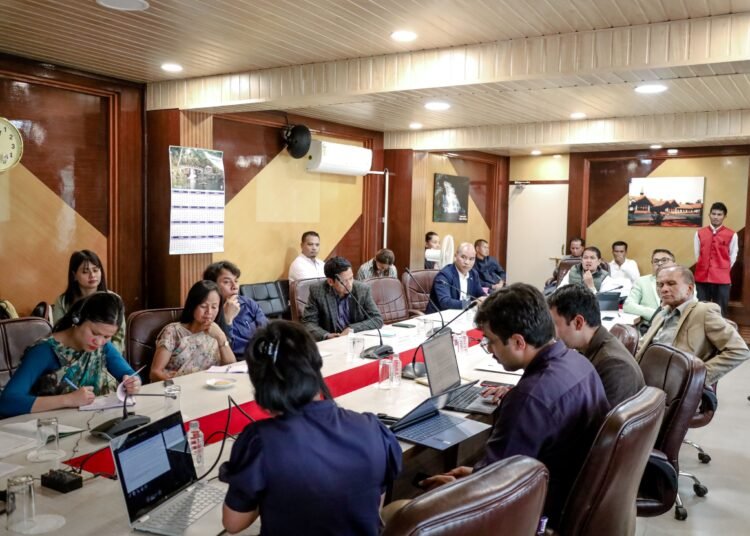 Assembly committee reviews Govt environmental initiative status