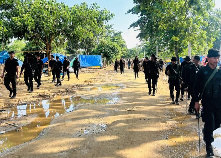 Clash between evicted people, security forces claim one life in Assam; CM blames Rahul for flare-up