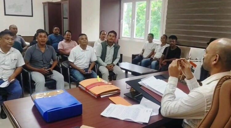 Fight against illegal toll gates not to target any party: Truckers