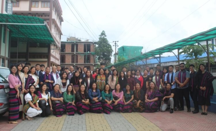 Paite students org felicitates students