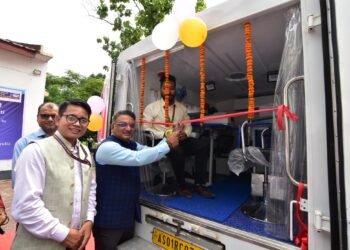 Passport mobile van service rolls out for NE