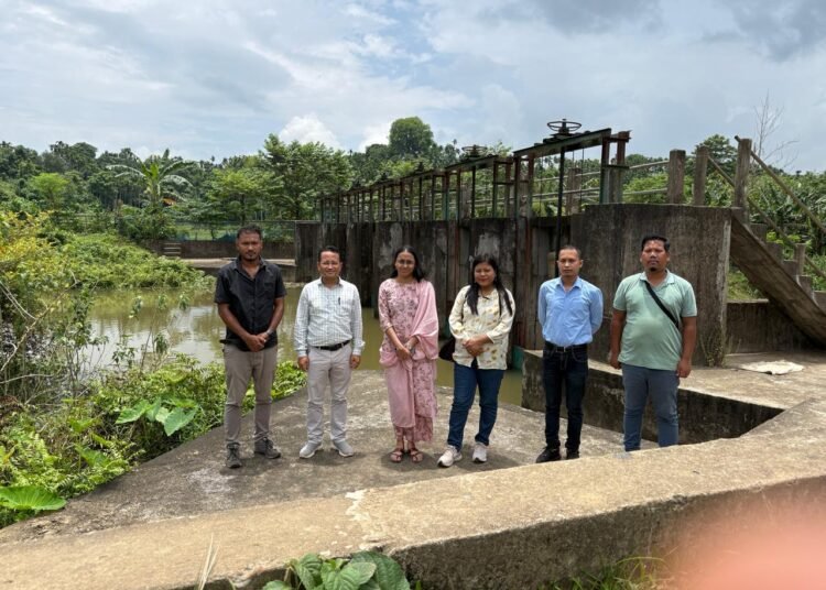 DC inspects water resource projects along Indo-Bangla border in SWGH