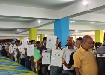 Govt use of hawker lottery for stall allocation draws ire