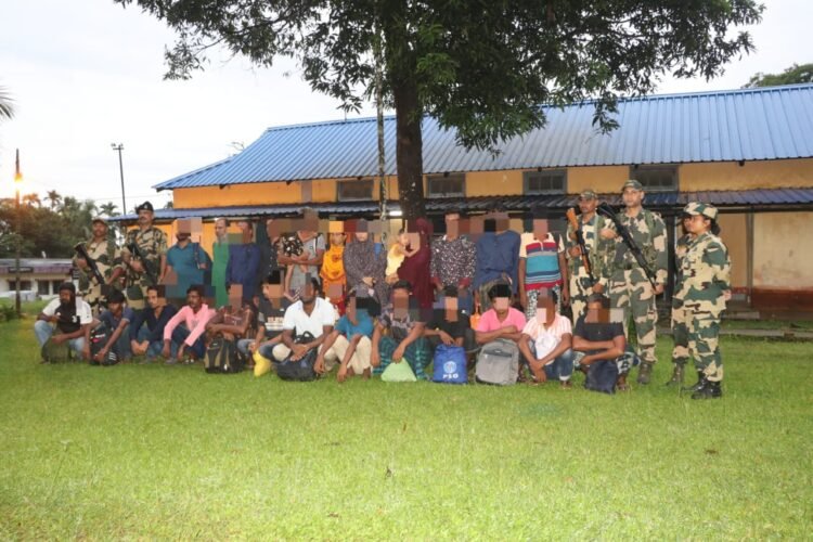 Huge group of 26 Bangladeshi illegals nabbed by BSF
