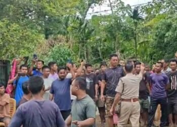 Scuffle breaks out at Chockpot over coal mining