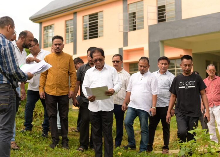 LO unhappy with delay and fund reduction in construction of Pine Mount Tura