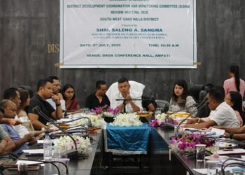 MP Saleng reviews central schemes in Ampati