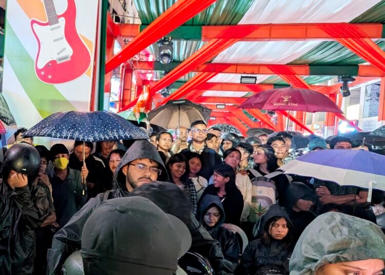 Hawkers to Buskers: Khyndailad en route to ‘Lynti Sur Bathiang’