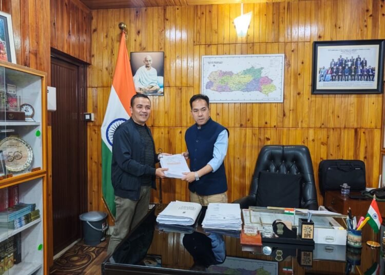 Congress seeks disqualification of four defectors