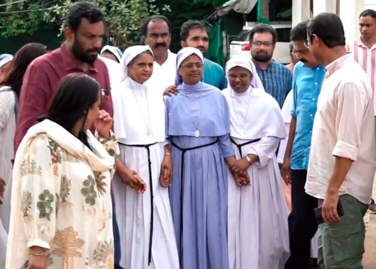 Two nuns freed after getting bail in ‘trafficking’ case