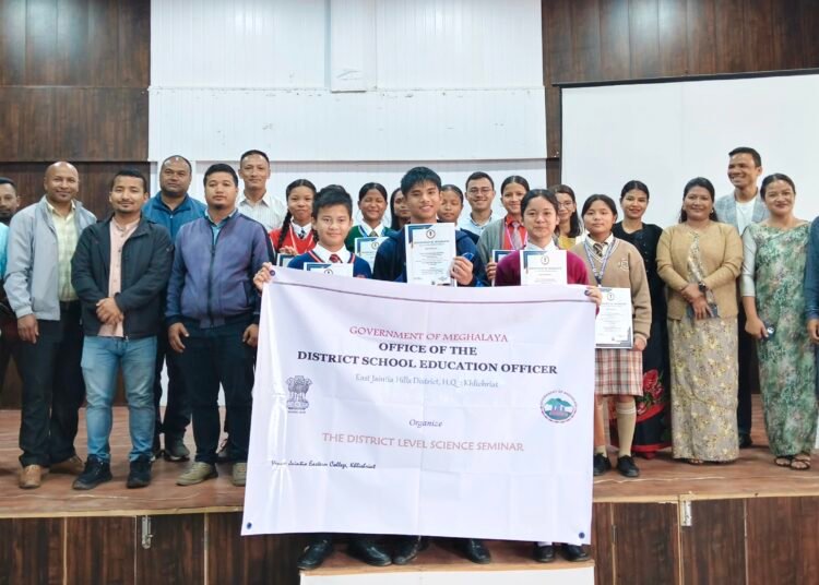 Khliehriat HS School students wins district level science seminar