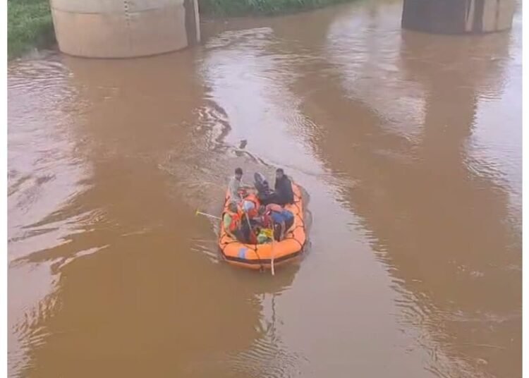 Drug addicts quarrel over money, one missing after jumping into river