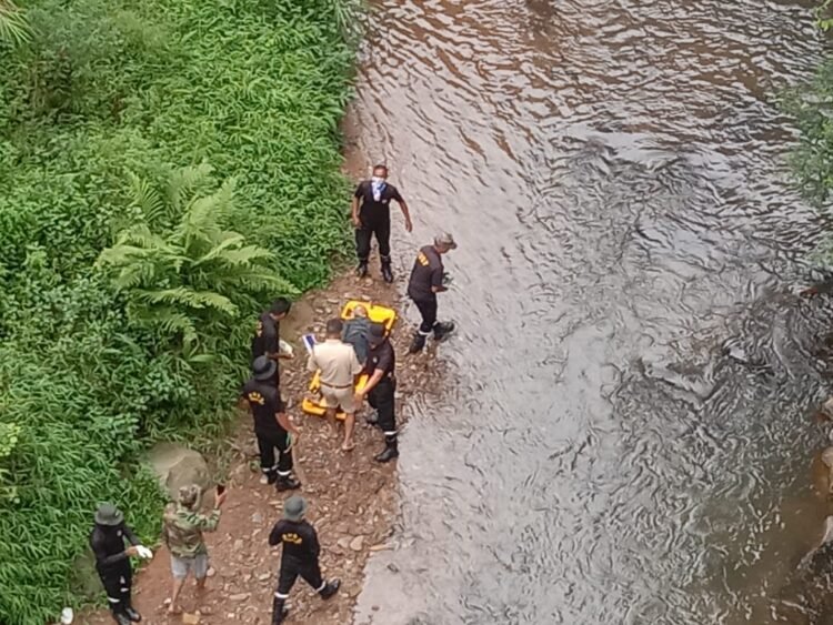 Search operation on for Agri officer swept away by Ganol River