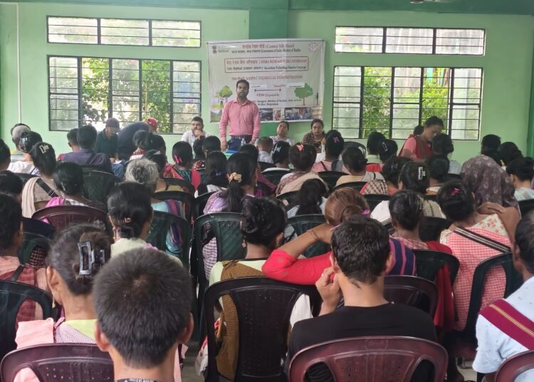 Awareness on innovative tech in sericulture & demo on Eri organised