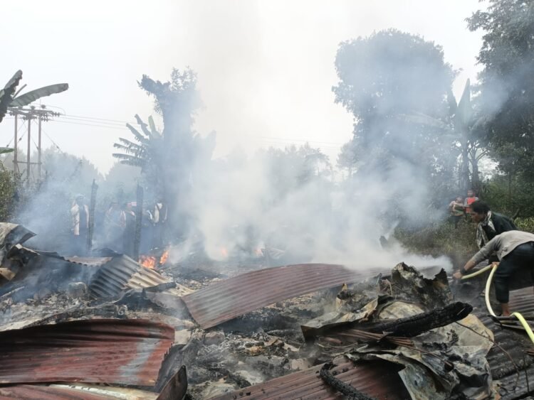 House destroyed by fire in Sohmynting