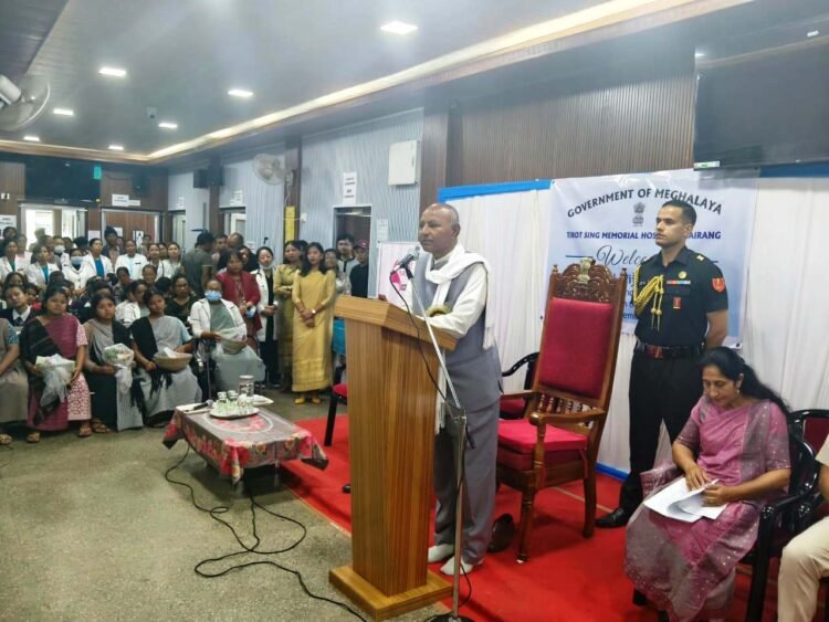 Guv urges health workers, communities to team up for women’s health progs