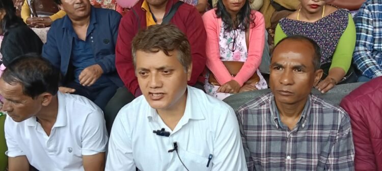Ad hoc teachers call off indefinite sit-in after basic pay assurance