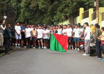 Over 600 participate in ‘Run for Wildlife’ in city