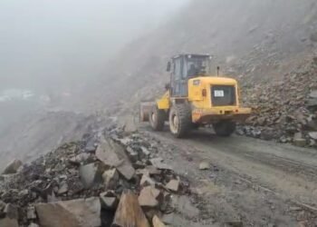 Govt closely monitoring risky Shillong-Dawki Road