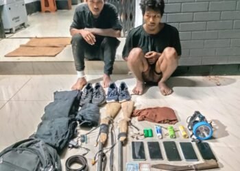 Armed criminals drunken bike ride lands them in police net
