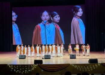 Synod School wins team event at traditional singing competition