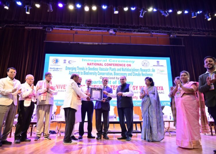 USTM VC honoured with Birbal Sahni medal