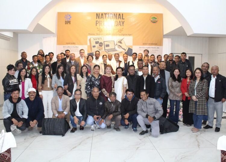 Rymbui concern over decline in reading habits among children