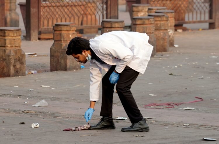 Delhi blast could be result of panic rather than pre-planned act: Security sources