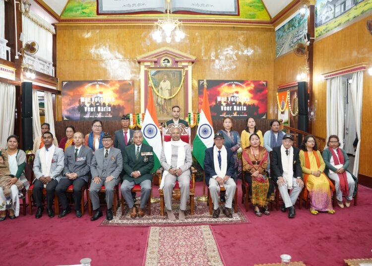Raj Bhavan honours war heroes