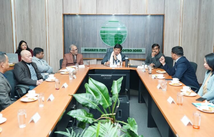 CM foresees cleaner environmental through MSPCB