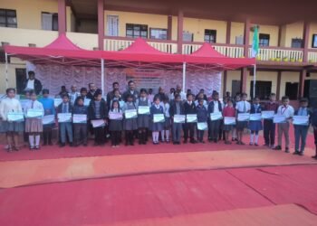 War Jaintia scholarships distributed