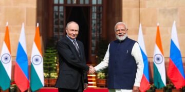 Modi, Putin discuss ways to combat terrorism; call for uncompromising global fight against it
