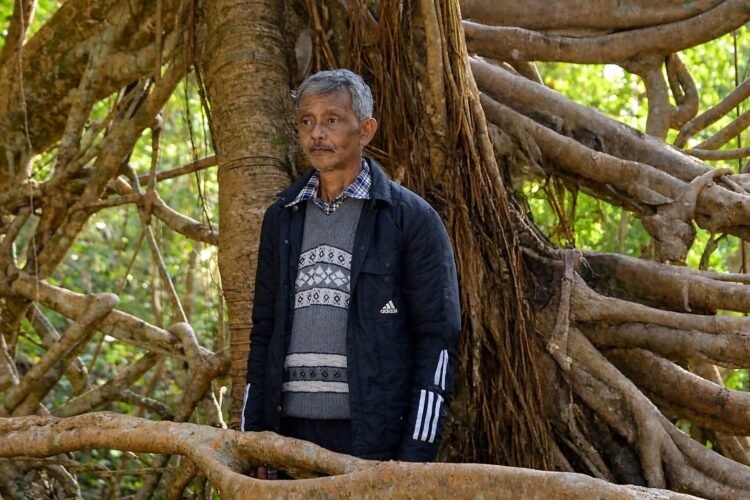 Keeper of living root bridges, Hally War, awarded Padma Shri