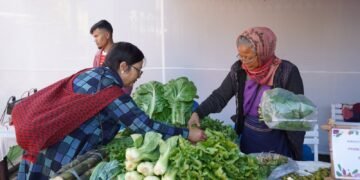 Monthly farmers’ market to strengthen incomes takes off