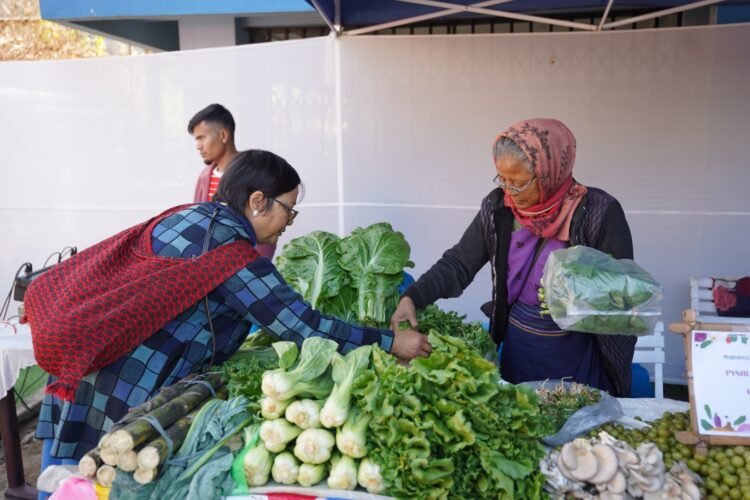 Monthly farmers’ market to strengthen incomes takes off