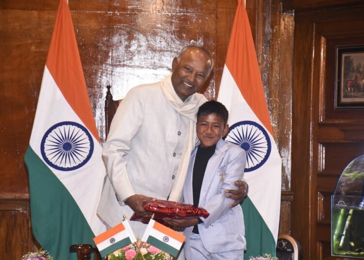 Guv interacts with youth delegates selected for Viksit Bharat Young Leaders Dialogue