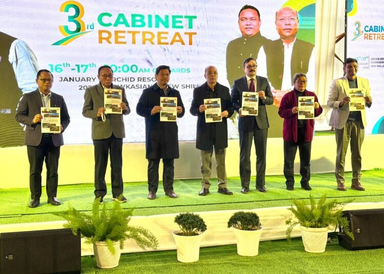 Cabinet retreat opportunity to share ideas